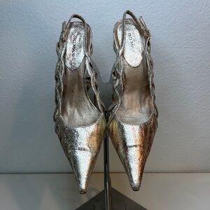 Gomax Shimmering Gold Slingback Heels
